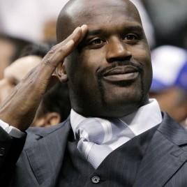 NBA Legend Shaquille O'Neal Marks Modell’s Boston Grand Opening with Appearance