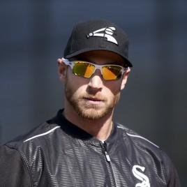 White Sox Infielder Brett Lawrie Holds Autograph Signing in Chicago Suburb Next Month