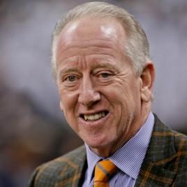 Famed Former Quarterback Archie Manning Speaks at Augusta University Alumni Weekend