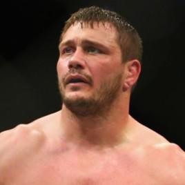 MMA Fighter Matt Mitrione Attends St. Louis Meet and Greet