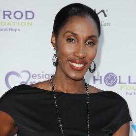 Basketball Great Lisa Leslie Speaks at KPMG Women’s Leadership Summit