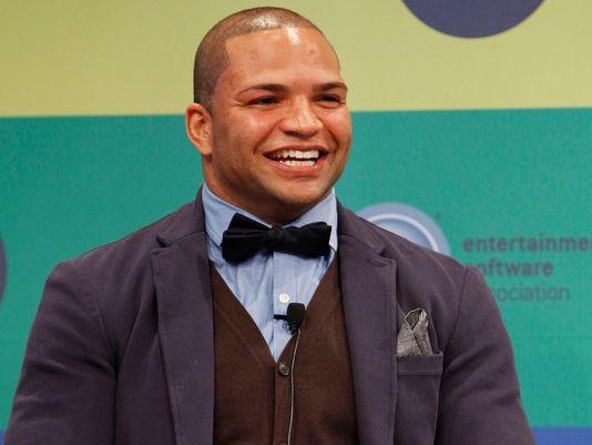 Brendon Ayanbadejo - Professional Sports Motivational Speaker