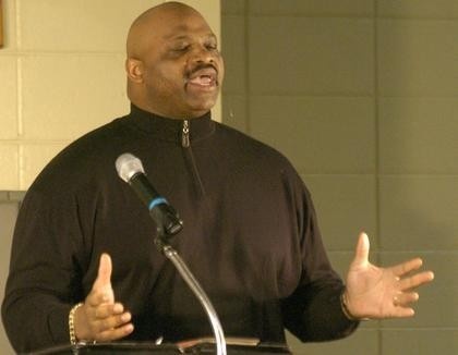 Michael Dean Perry - Motivational Sports Speaker