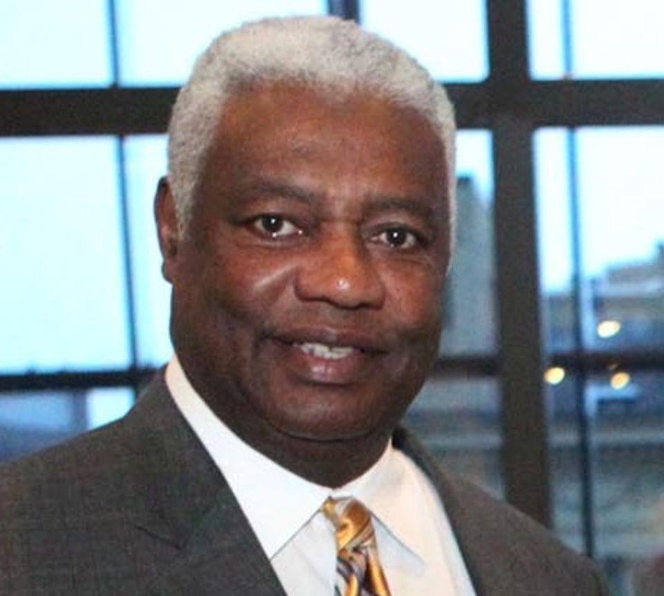 Oscar Robertson - Professional Sports Motivational Speaker