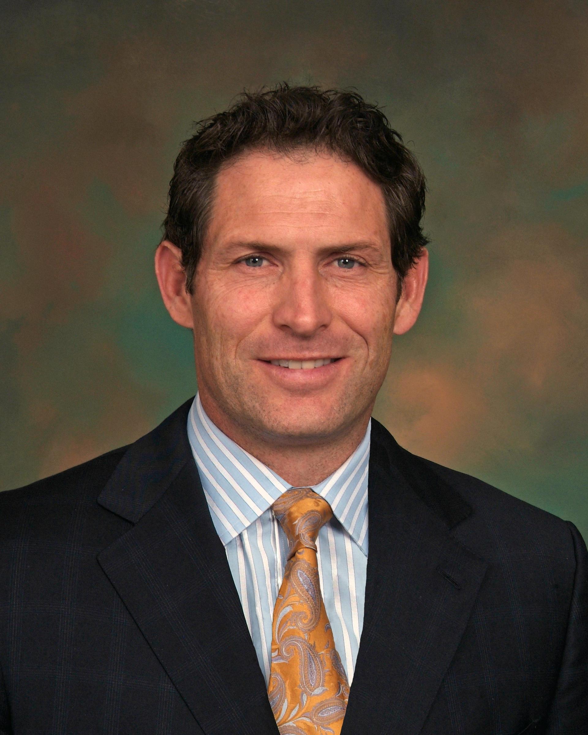 Steve Young headshot