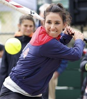 Vicky Galindo - Professional Sports Motivational Speaker