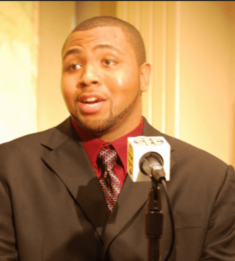 Derek Sherrod - Motivational Sports Speaker