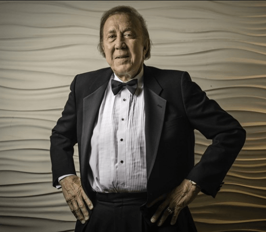 Tom Flores - Motivational Sports Speaker