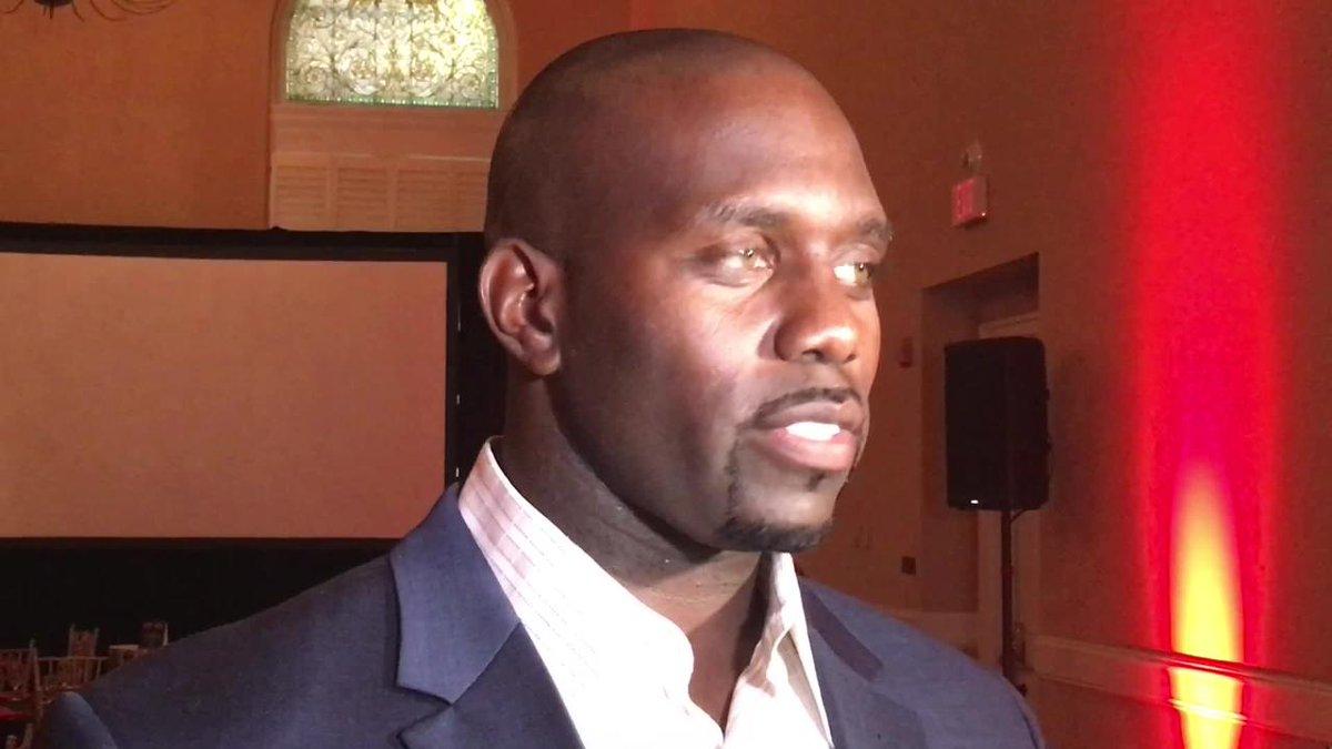 Trent Cole - Professional Sports Motivational Speaker