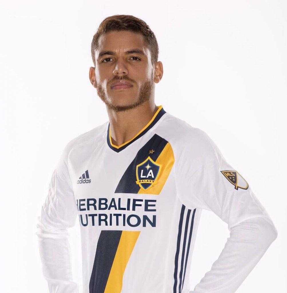 Jonathan dos Santos - Professional Sports Motivational Speaker