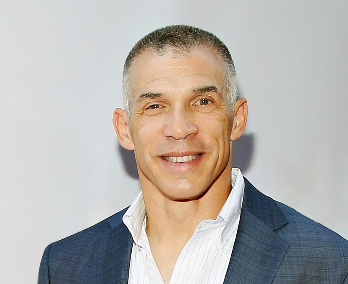 Joe Girardi - Professional Sports Motivational Speaker