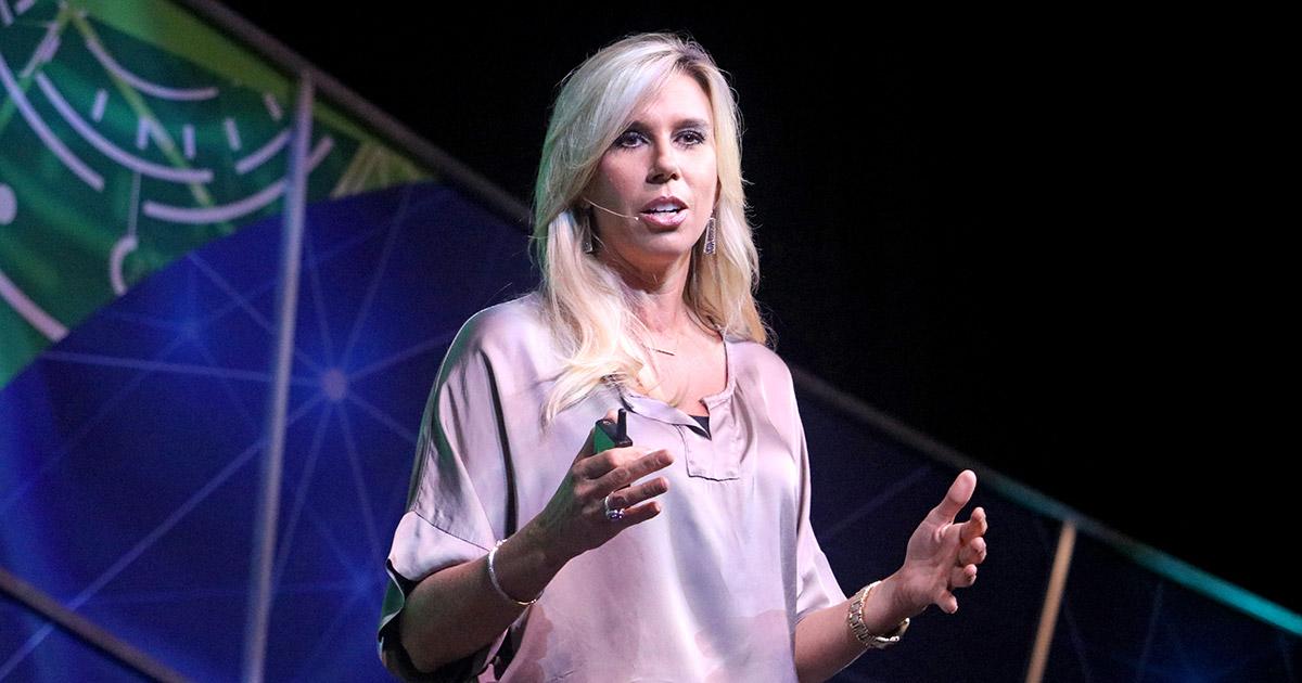 Sarah Thomas - Professional Sports Motivational Speaker