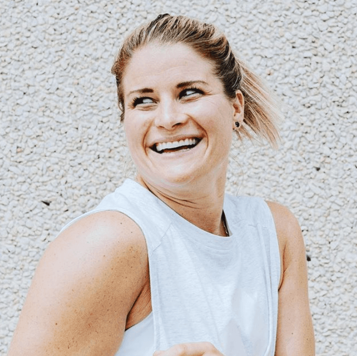 Brianna Decker - Professional Sports Motivational Speaker