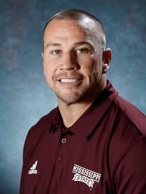 Zach Arnett - Professional Sports Motivational Speaker