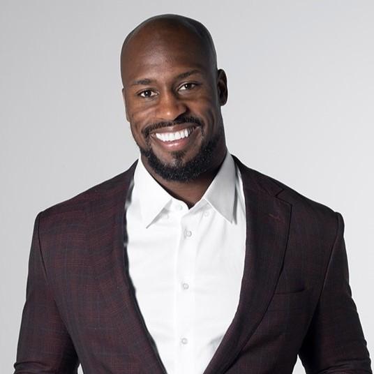 Vernon Davis - Professional Sports Motivational Speaker