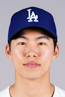 Hyeseong Kim - Motivational Sports Speaker