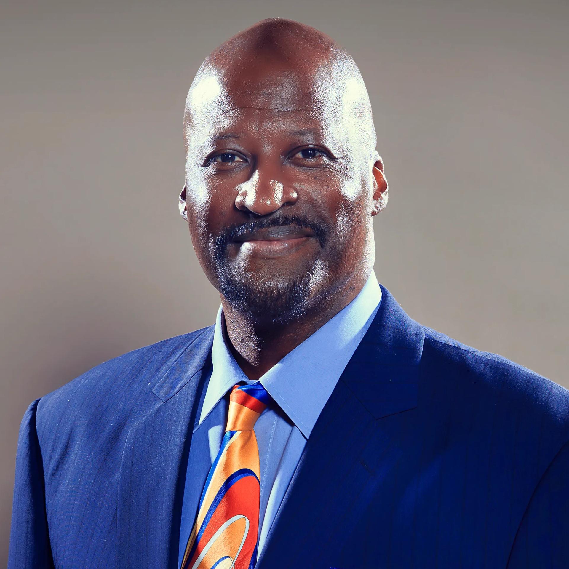 Michael Cage - Professional Sports Motivational Speaker