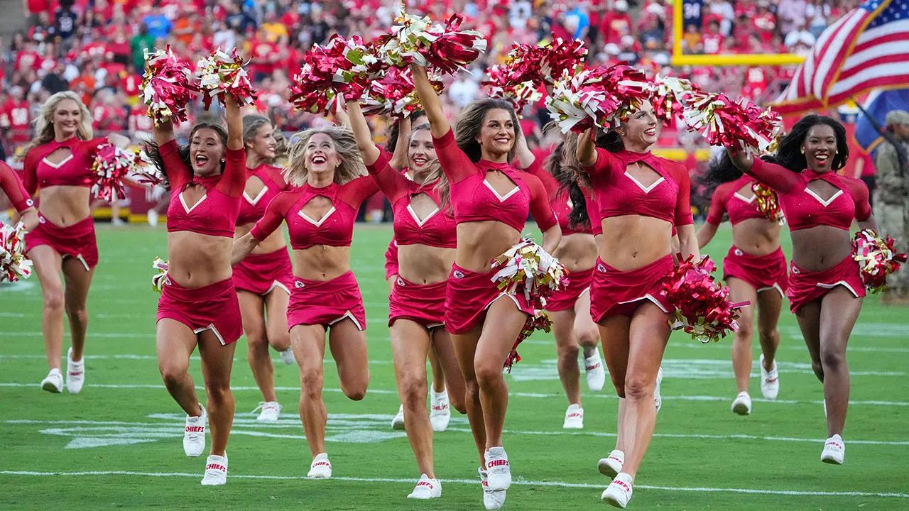 Chiefs Cheerleaders - Professional Sports Motivational Speaker