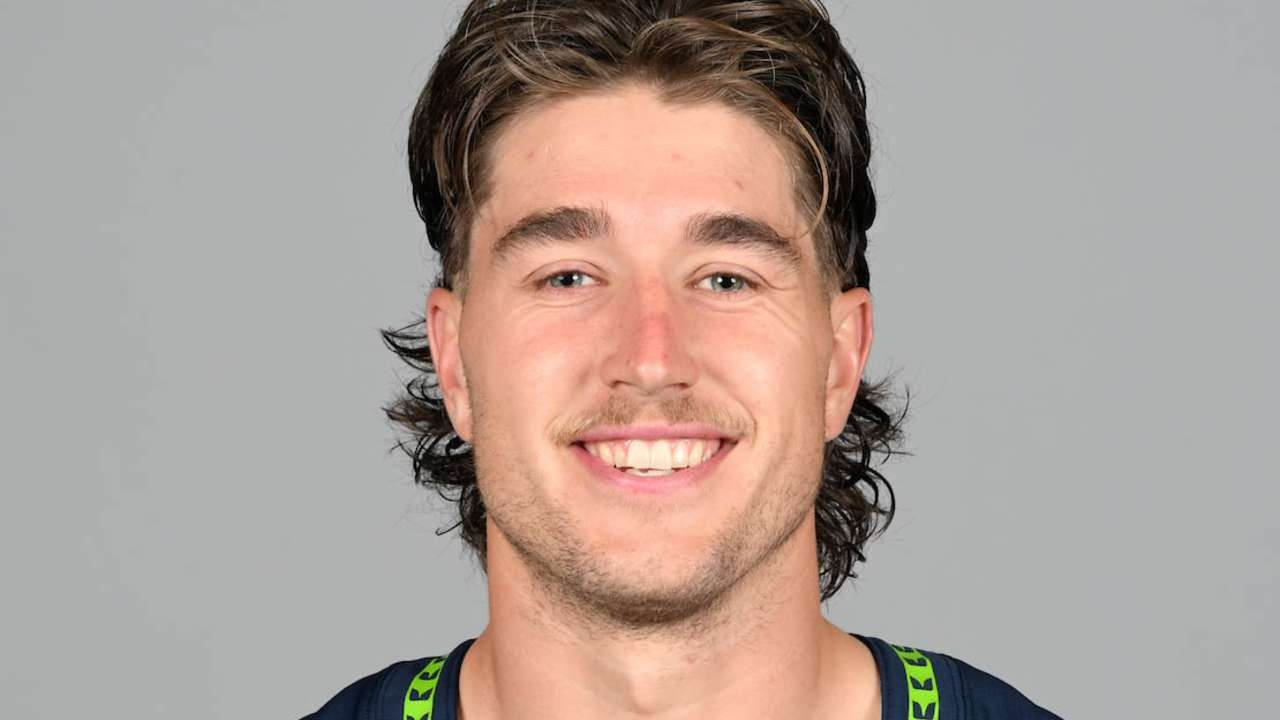 Jake Bobo - Motivational Sports Speaker