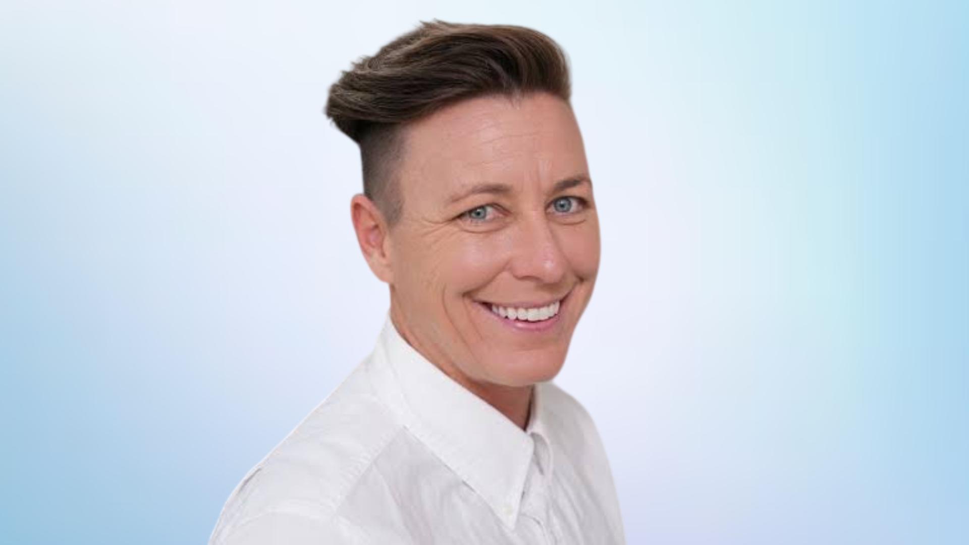 How to Book Abby Wambach for Your Next Corporate Event: Fees, Topics, and Process