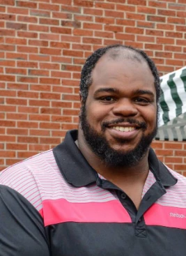 325-Pound Vince Wilfork Tells Strangers He's a Gynecologist When They Ask  If He Plays in the NFL