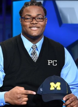 Rashan Gary launches sports agency, signs with agent 