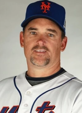Getting to know your M's coaches: Howard Johnson - Lookout Landing