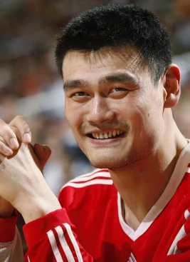 Draft Flashback: Rockets select Yao Ming with the 1st pick in 2002 