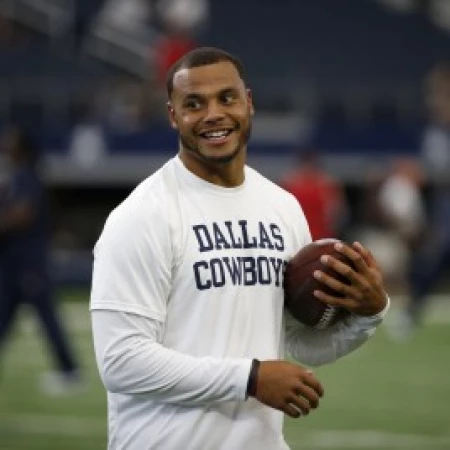 Dallas Cowboys QB Dak Prescott to speak in Murfreesboro