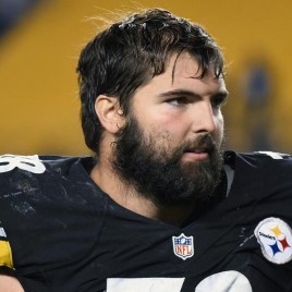 alejandro villanueva usaa