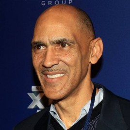 Former NFL Coach Tony Dungy Keynotes Miami International Boat Show ...