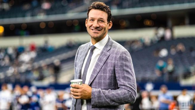 Former Dallas Cowboys Quarterback Tony Romo Stars on Super Bowl ...