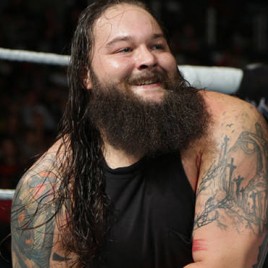 WWE Superstar Bray Wyatt Holds New York-Area Autograph Signing