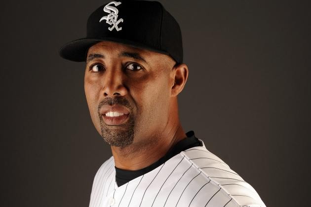 Former White Sox slugger Harold Baines inducted into Baseball Hall of Fame
