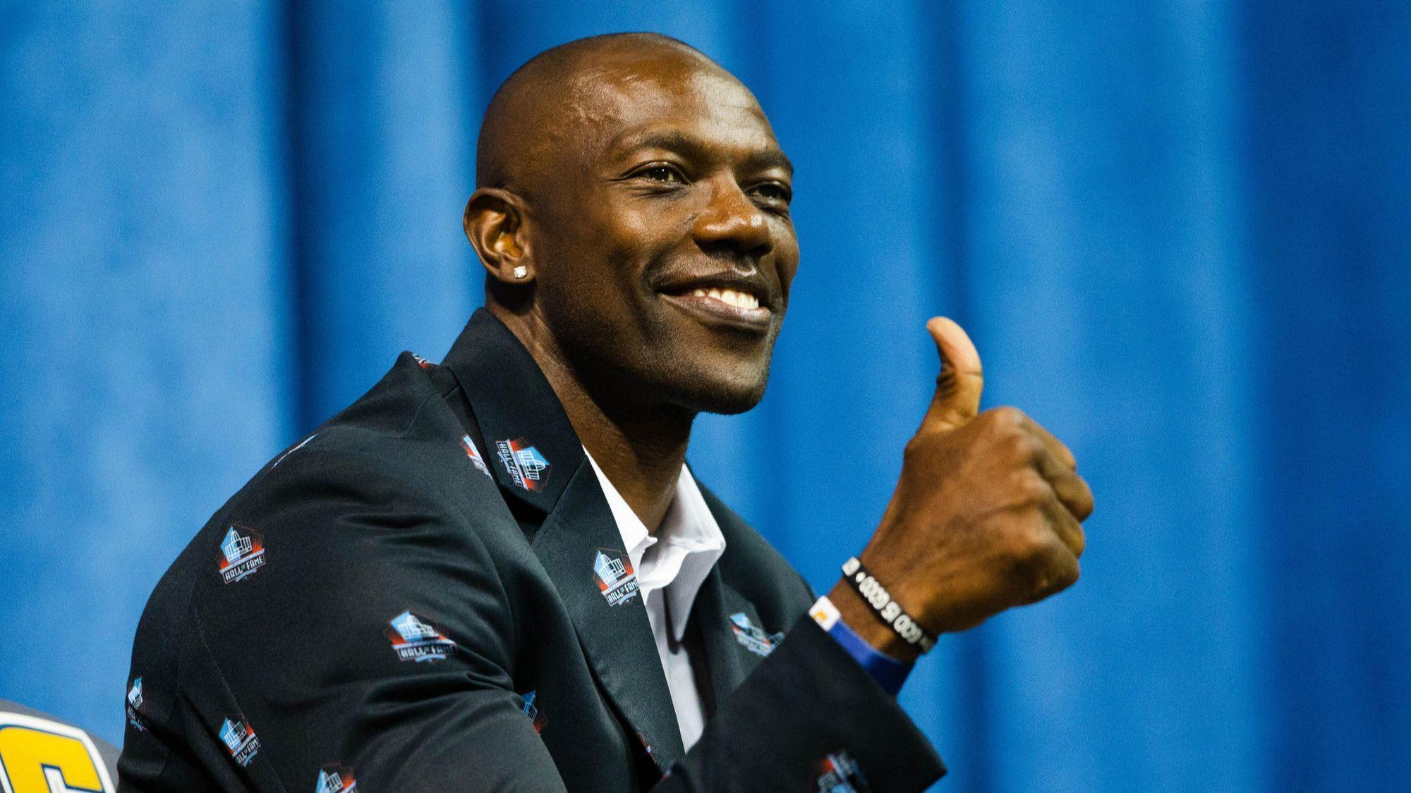 Eskimos drop Terrell Owens from negotiation list