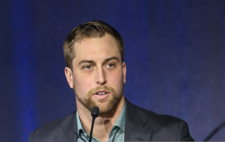 Vikings WR Adam Thielen insists he's not a 'celebrity' despite golf  invitation – Twin Cities