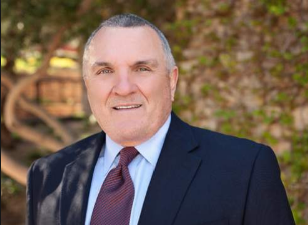 Rudy Ruettiger Speaking Fee and Booking Agent Contact